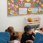 Dzieci z PWD Malechowo uczestniczą w lekcji o powstaniu warszawskim
