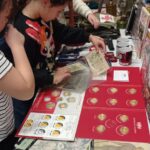 Klasa II SP z Malechowa w trakcie lekcji o patriotyzmie i niepodległości